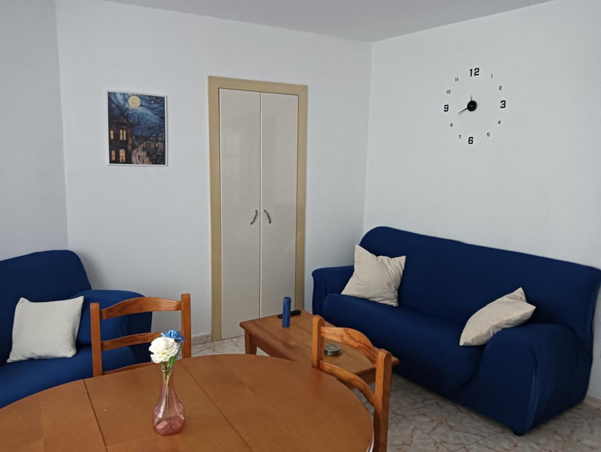 Апартаменты Piso En Эль-Грове Экстерьер фото